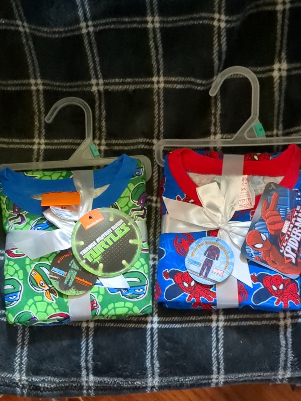 Spider-Man & Teenage Mutant Ninja Turtles Kids Pajama Set - Red & Green